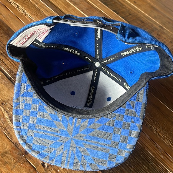 Vintage Golden State Warriors Mitchell & Ness Snapback - Picture 3 of 7